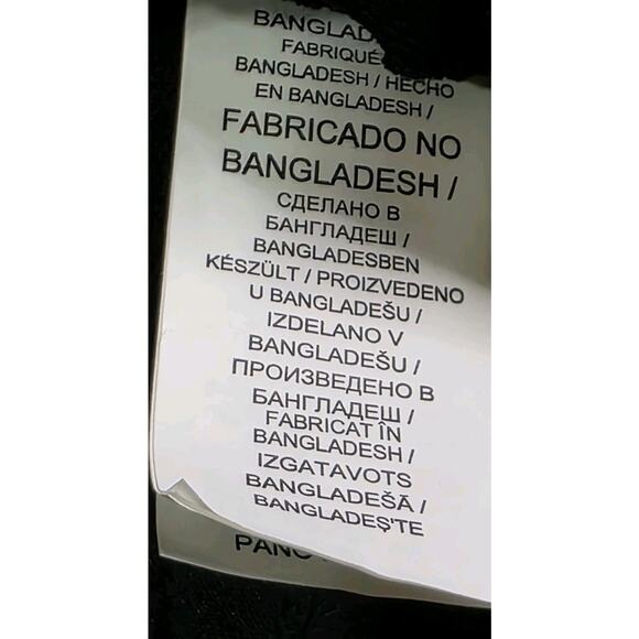 IOWA‎ HAWKEYES BASEBALL CAP HAT CAPTIVATING STRAPBACK NCAA Univesity - Picture 9 of 9